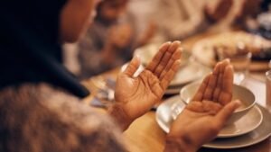 Mengapa Niat Puasa Ramadan Harus Dibaca di Malam Hari? Ini Penjelasannya