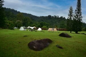 tempat camping di lembang bandung